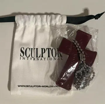 SCULPTOR 크로스 스트랩 지갑