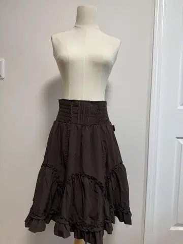 OzzOn 오즈온 프릴 스커트 브라운 x 베이지 리버서블