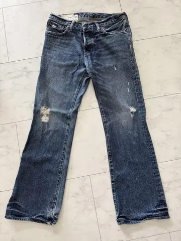Abercrombie & Fitch 로우라이즈 부츠컷