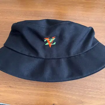 VAULTROOM ZETADIVISION 버킷햇 L