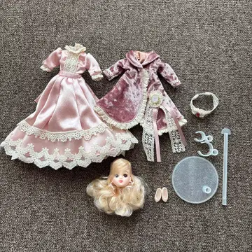 타카라토미 포토제닉 리카 해피 벌스데이 2025 드레스와 헤드만