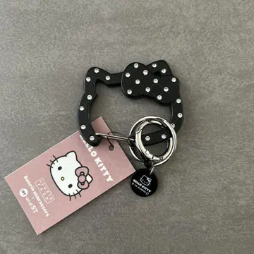 헬로키티 퀼팅 카라비너 블랙 로리즈팜