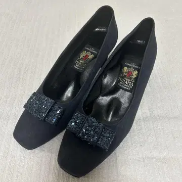 [ 새상품급 ] 25cm MIHAMA 미하마 펌프스 리본 네이비 스웨이드