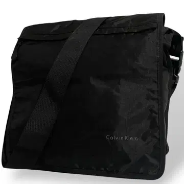 [ 새상품급 ] Calvin Klein 숄더백 블랙