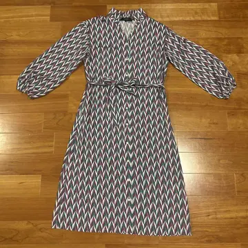 언타이틀 UNTITLED Ratti 애로우 프린트 원피스 3