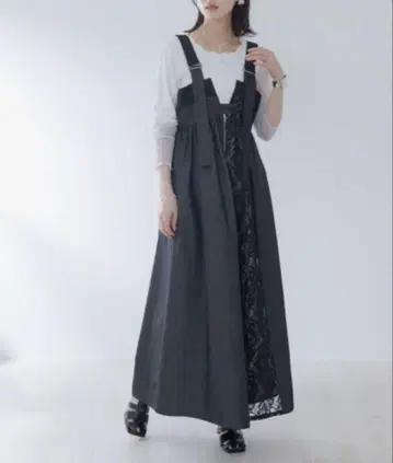 Eimee Law 에이미 로우 오버롤 스커트 블랙 레이스 데님