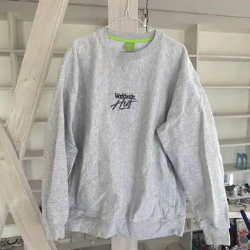 [ 완판템 ] HUF 하프 맨투맨 풀오버 자수 트레이닝복