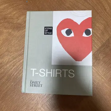 T-SHIRTS Icons of Style