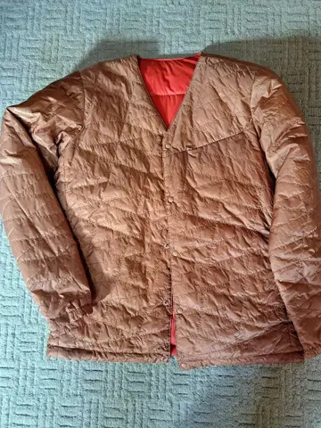 필그림 서프&서플라이 리버서블 다운 자켓