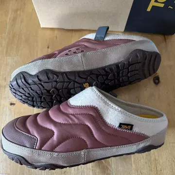 새상품 Teva 아웃도어 샌들 BDBH 23cm