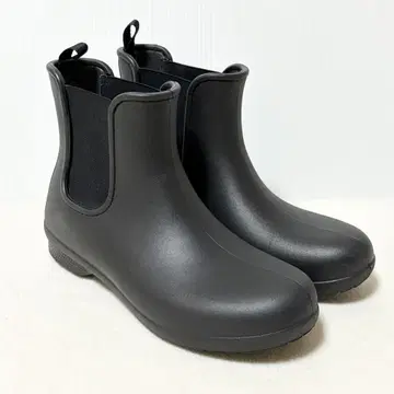 새상품급 crocs 프리세일 첼시부츠 사이드 고어 레인부츠 W8