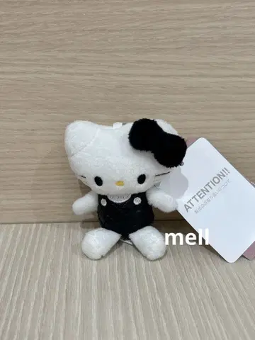 LOWRYSFARM 헬로키티 토이 키링