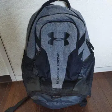 언더아머 백팩 미사용
