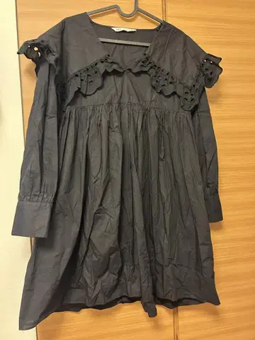 ZAPA 프릴 블랙 원피스 S 사이즈
