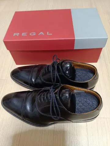 REGAL 블랙 캡토 드레스 신발