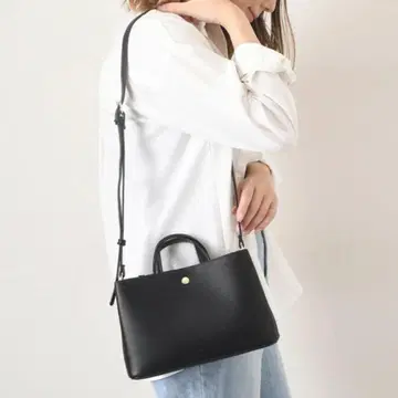 레가토 라르고 핸들 미니 숄더 태스크루 가방