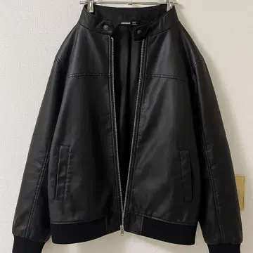 블랙 가죽 자켓