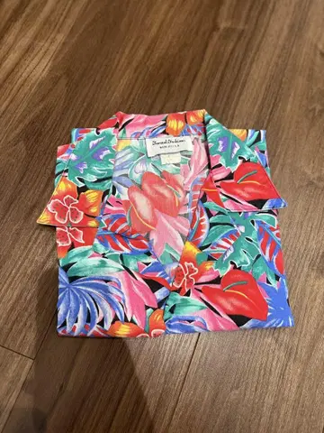 Formal Fashions 하와이안 셔츠 S 사이즈