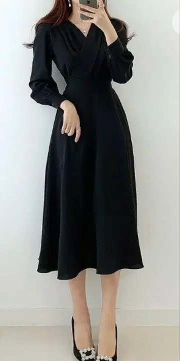 아비도쿄의 블랙 랩 디자인 원피스(택 포함)