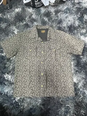 CALEE 페이즐리 무늬 반팔 셔츠 M