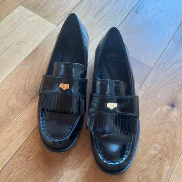 ZABA 블랙 로퍼 37