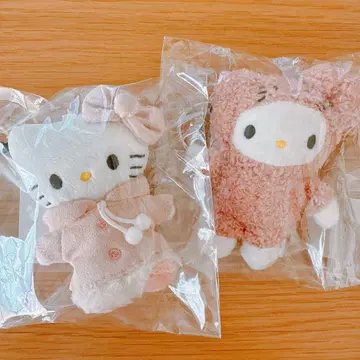 로리즈팜 Me 토이 키링 헬로키티 참 봉제 인형