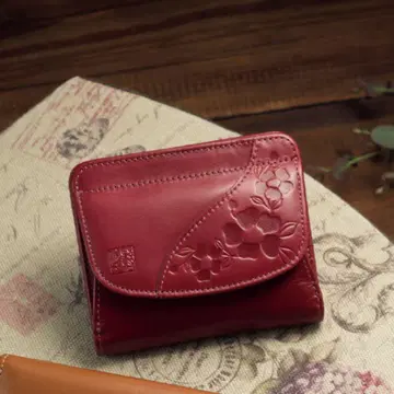 노무라 슈헤이 빨간색 가죽 접이식 지갑 꽃 무늬