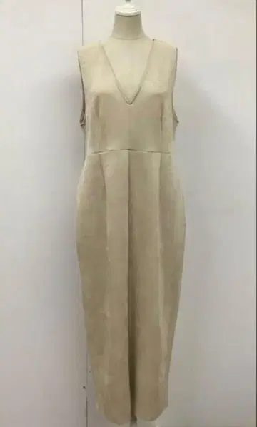 미사용 새상품 ZARA 가을 겨울용 베이지 원피스 XS