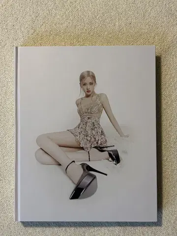 Rose -R- PHOTOBOOK 로제 포토북