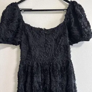 ZARA 블랙 입체 꽃무늬 레이스 원피스