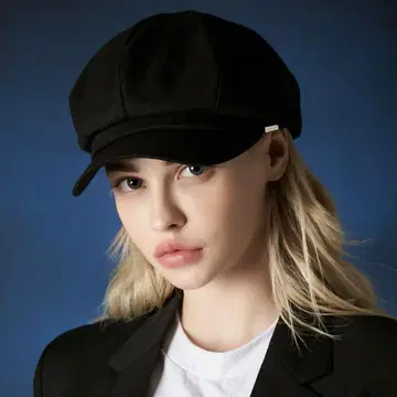 VARZAR Metal Tip Herringbone Newsboy Cap