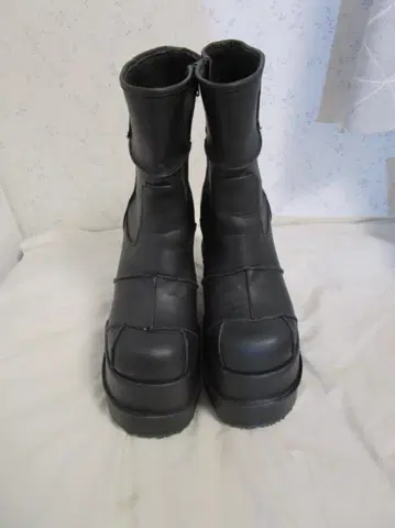 DEMONIA / STACK-201 [STA201/BVL] 통굽 부츠