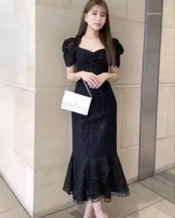eimy istoire 리틀 플라워 레이스 머메이드 원피스