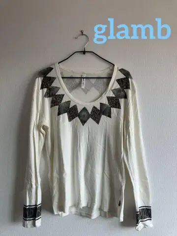 glamb 긴팔 화이트 T셔츠