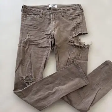 GYDA 베이지 사이드 데미지 스키니 데님