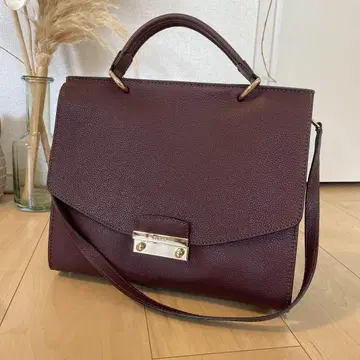 새상품급 FURLA 훌라 가죽 숄더백
