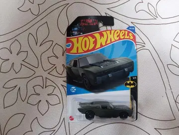 Hot Wheels 배트모빌 1/64