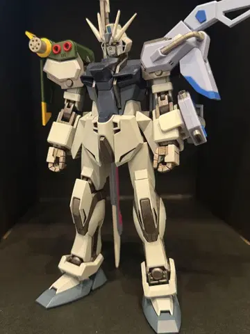 런처 & 소드 스트라이크 건담 초합금 METALMATERIALMODEL