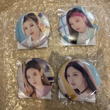ITZY JAPAN DEBUT SHOWCASE 캔 배지 예지 류진