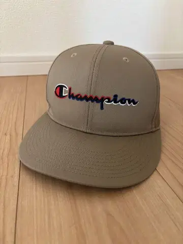 Champion 베이지 남성용 캡