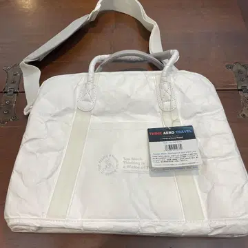 Think Aero Travel 화이트 토트백