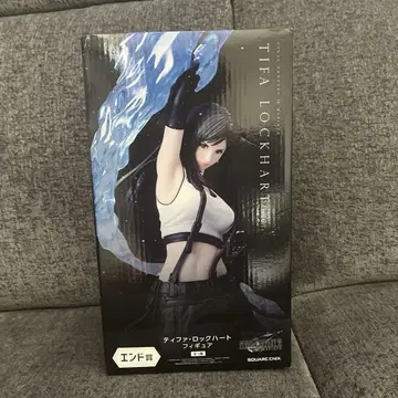 티파 록하트 피규어 엔드상