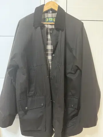 ROCKALL 브라운 코듀로이 코트 옷깃