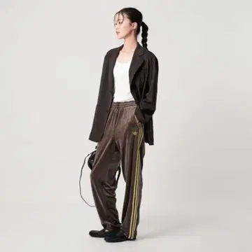 adidas 파이어버드 벨로아 트랙 팬츠 M 사이즈