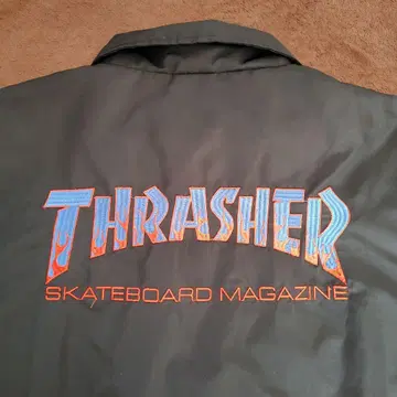 THRASHER 나일론 자켓 블랙