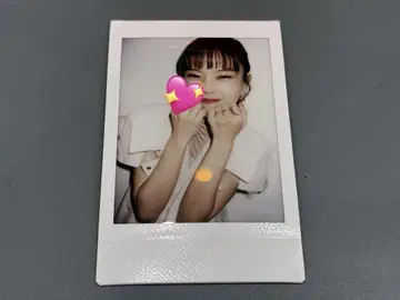 아이나 지 엔드 혁명 도중 폴라로이드 2