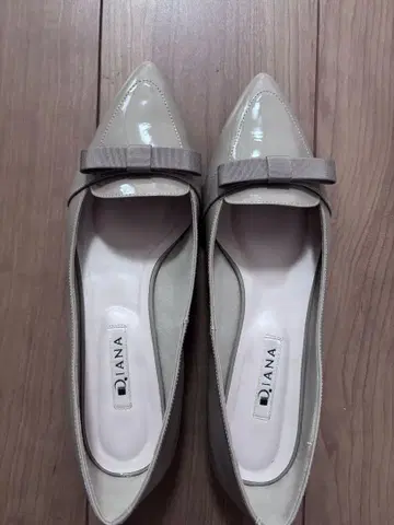 다이애나 베이지 펌프스 24.5cm