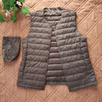 UNIQLO 울트라 라이트 다운 다운 베스트 S