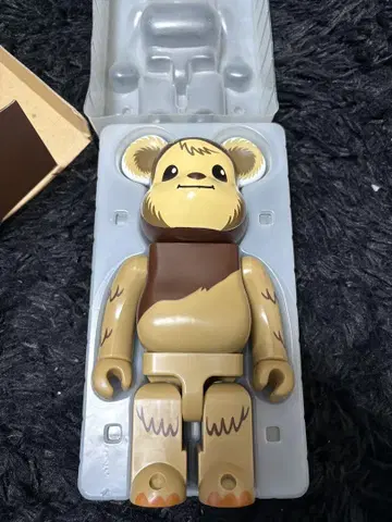 STAR WARS BE@RBRICK 400% Wicket