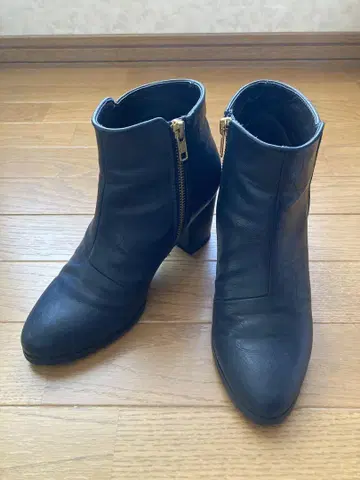KBF 파이핑 숏부츠 네이비 힐 지퍼 포함